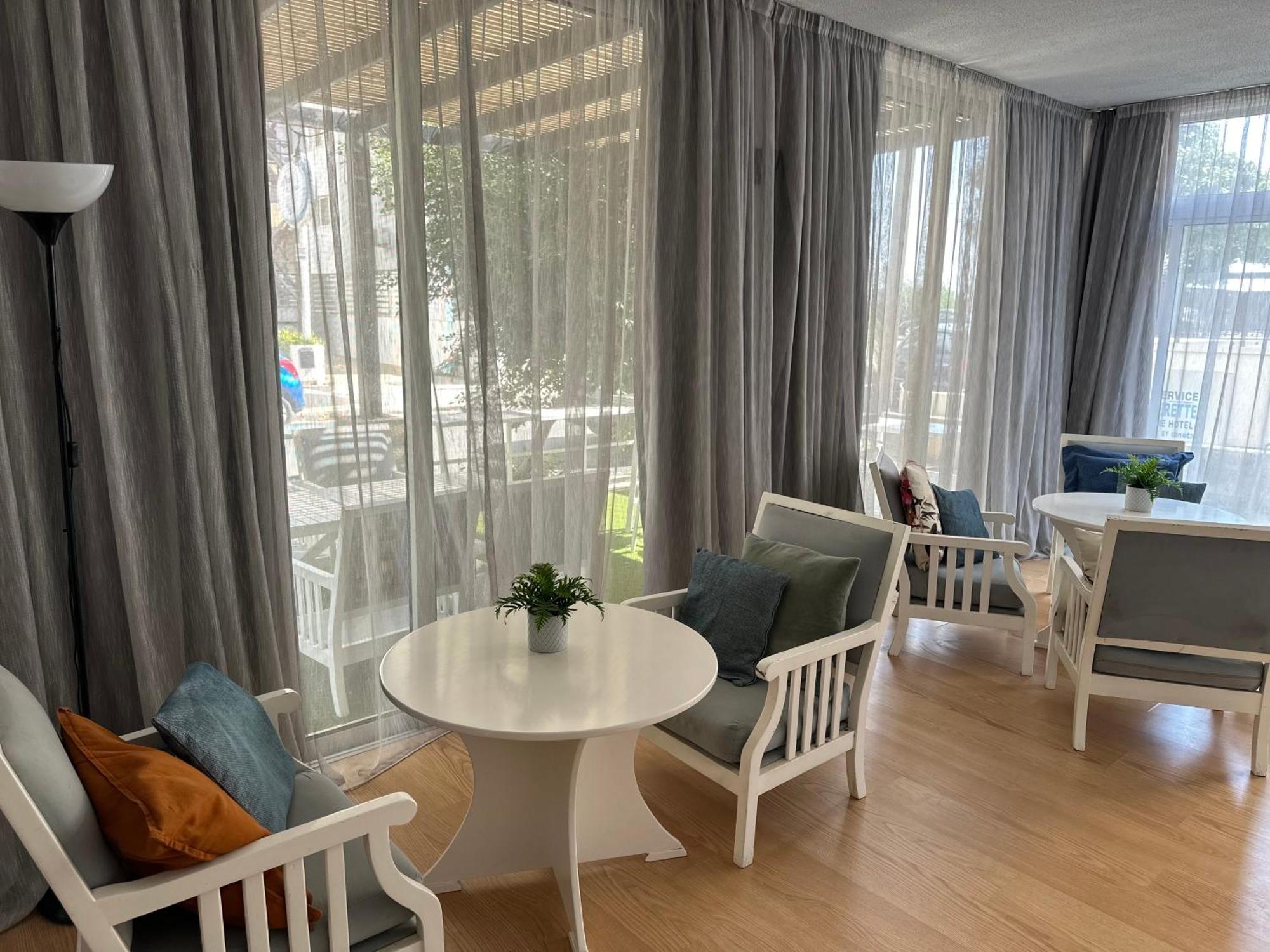 Pasithea Holiday Apartments 라르나카 외부 사진